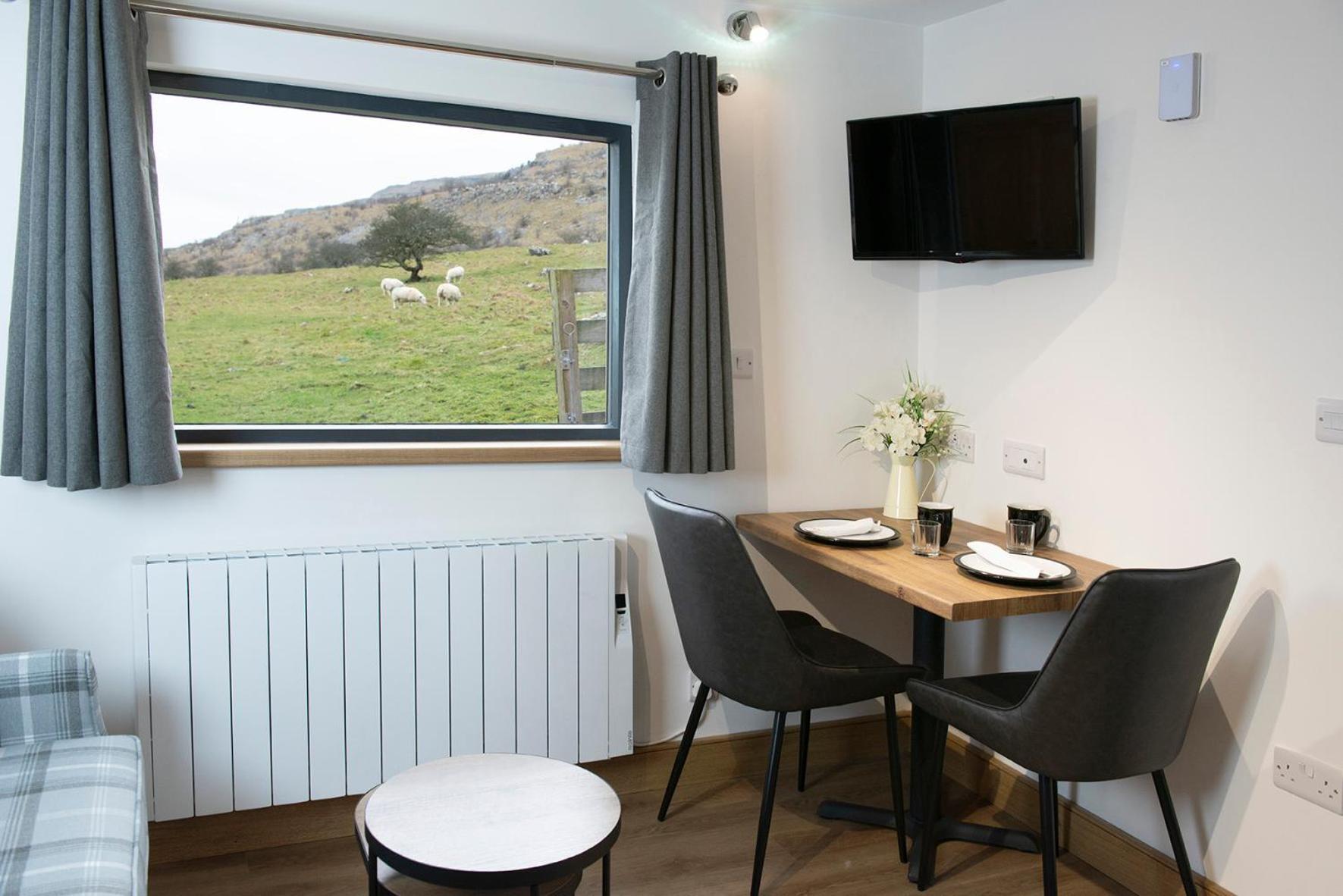 Dalecote Barn Bed & Breakfast Инглтон Экстерьер фото